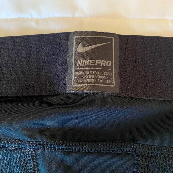 Nike Pro baseball sliding shorts. Hyper Strong. Size medium - Picture 2 of 4